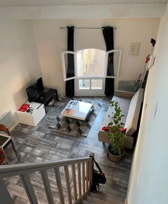 Joli Duplex En Centre Ville De 40M2 Climatise 이스틀 외부 사진