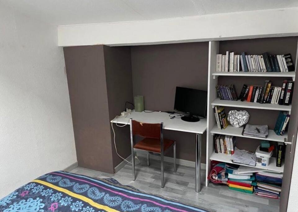 Joli Duplex En Centre Ville De 40M2 Climatise 이스틀 외부 사진